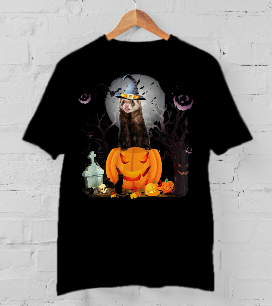 Funny Halloween Ferret With Pumpkin And Witch Hat T-Shirt