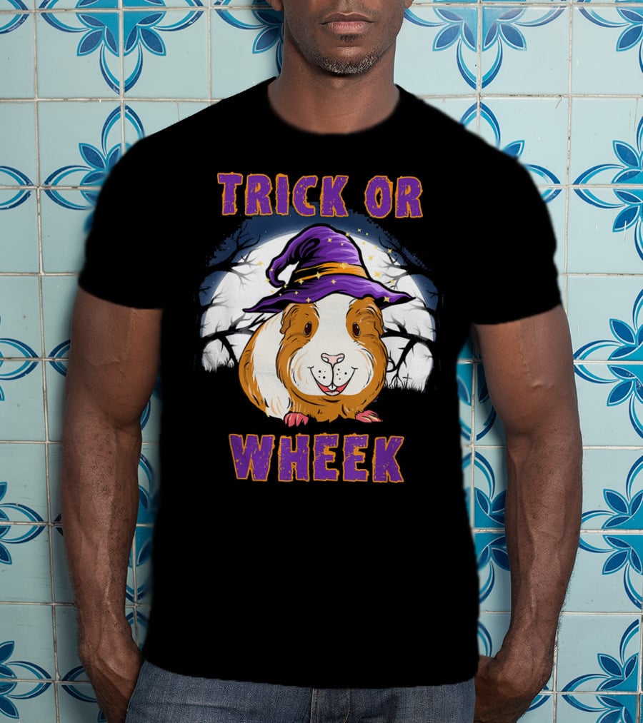 Trick Or Wheek Halloween Guinea Pig With Witch Hat And Moon Background T-Shirt