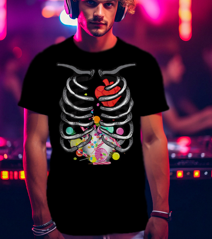 X Ray Skeleton Candy Heart Guts T-Shirt