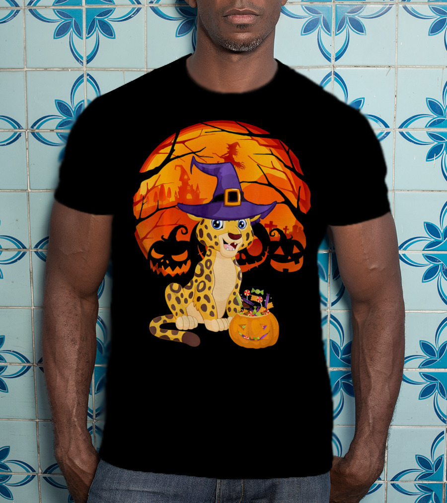 Halloween Costume Leo Witch Hat Leopard Jack-o'-Lantern Moon Shadows T-Shirt
