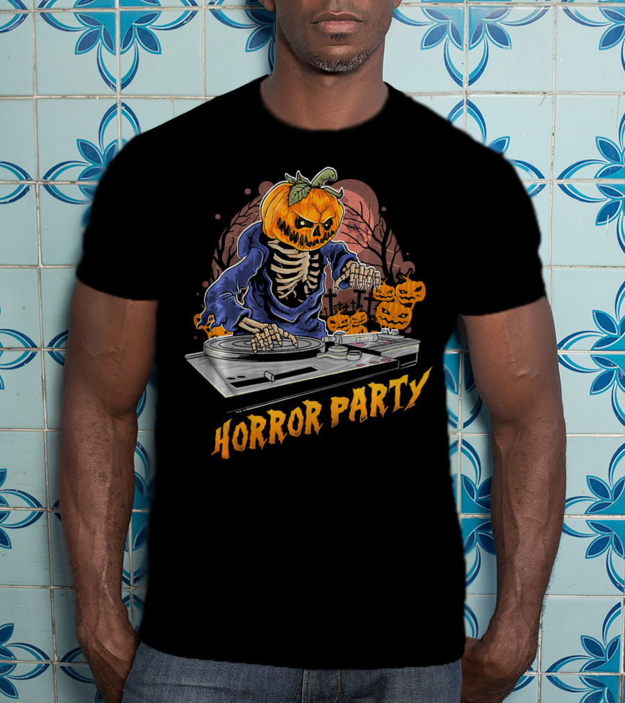 Horror Party Skeleton Pumpkin Head DJ Turntable Halloween Vibes T-Shirt