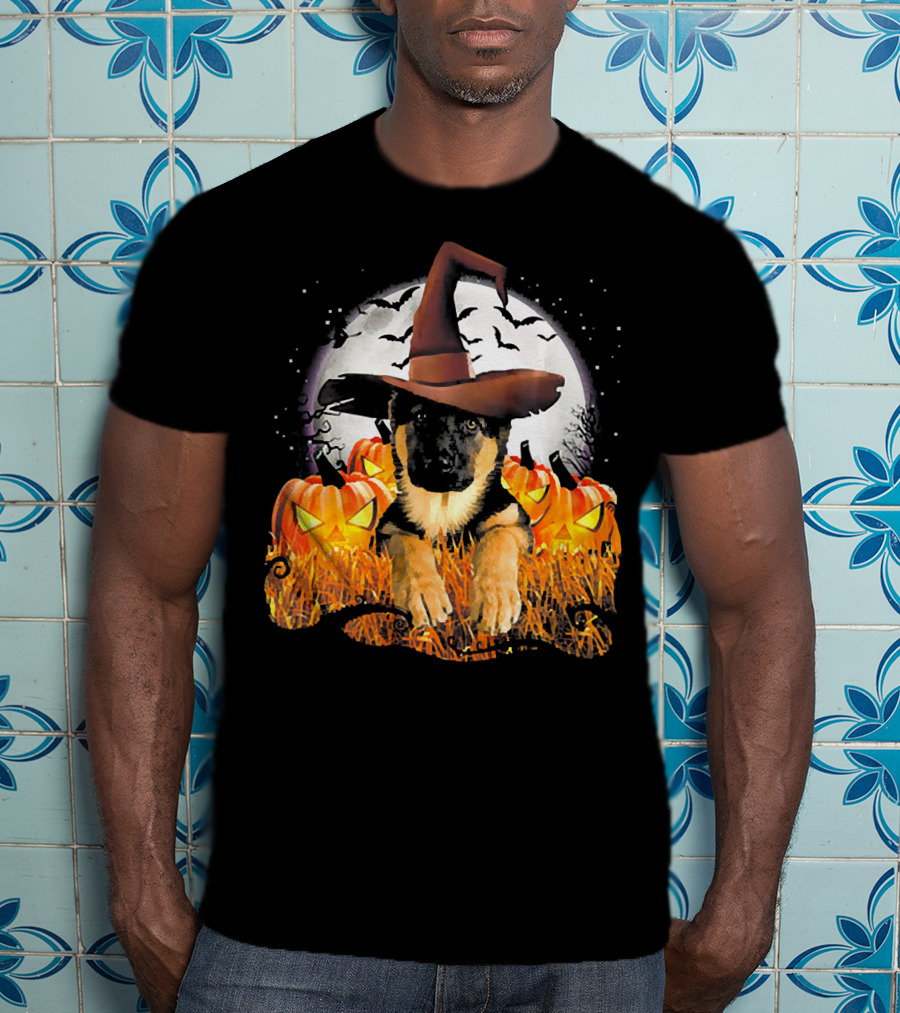 German Shepherd Witch Hat Pumpkins Halloween Moon Bats T-Shirt
