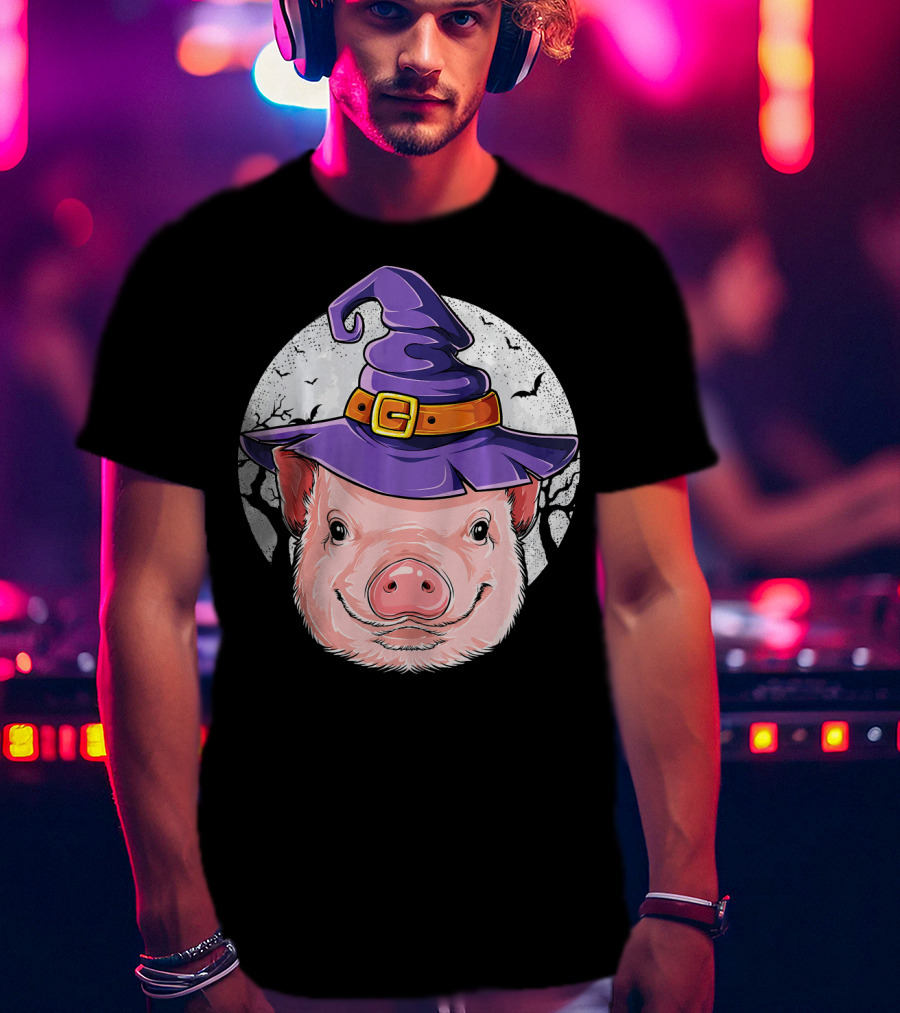 Pig Wearing Purple Witch Hat With Spooky Full Moon And Bats T-Shirt