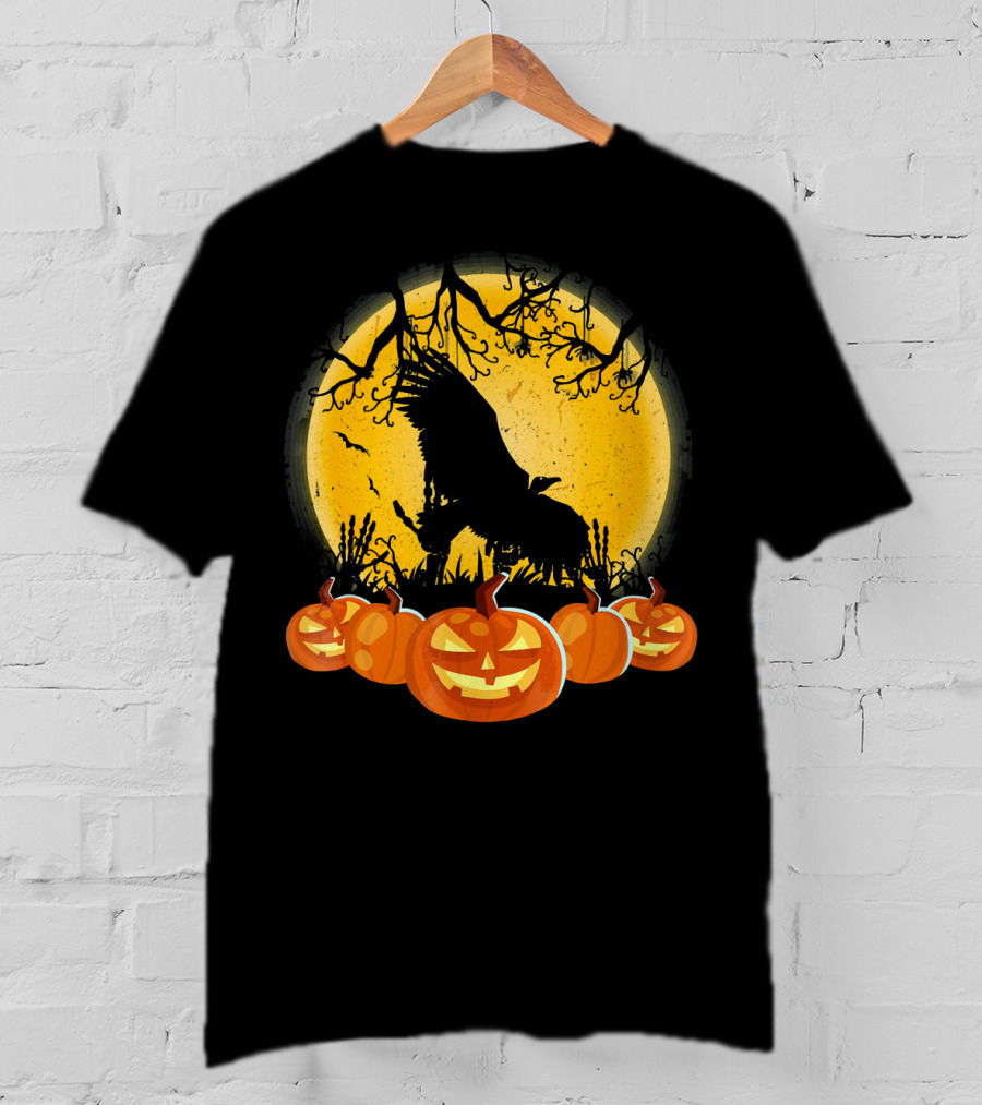 Vulture Silhouette With Pumpkins And Full Moon Halloween Scene T-Shirt