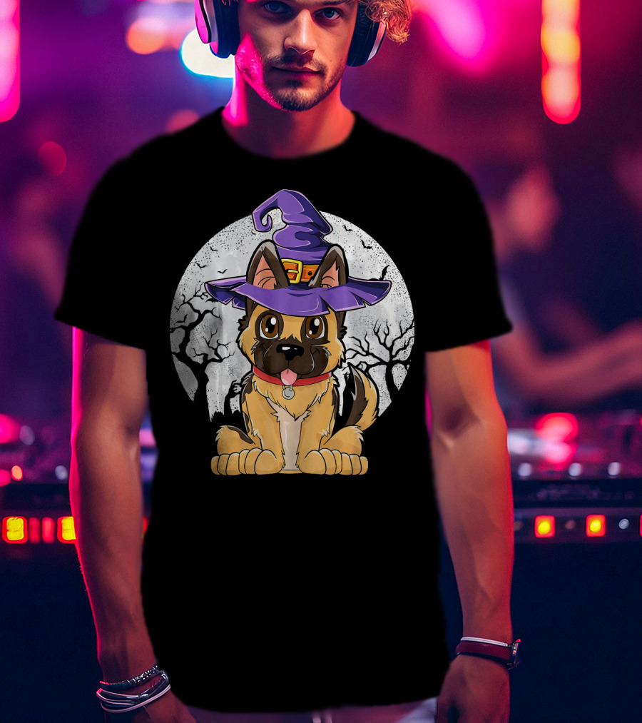 German Shepherd Witch Halloween Moon Background T-Shirt