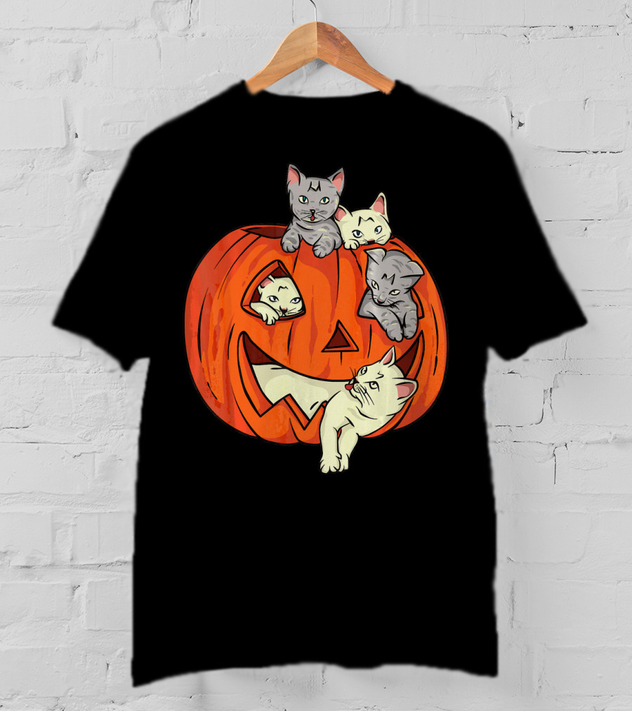 Cats In Jack O Lantern Pumpkin Halloween Scene T-Shirt