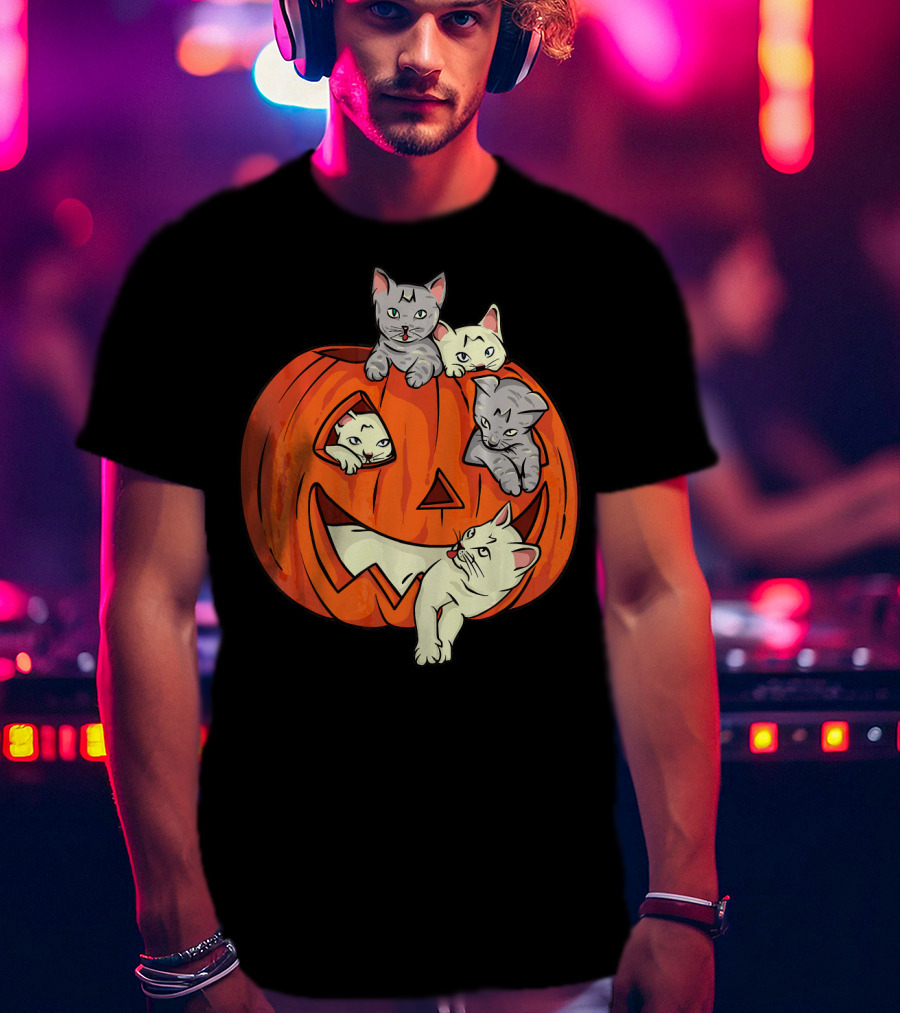 Cats In Jack O Lantern Pumpkin Halloween Scene T-Shirt