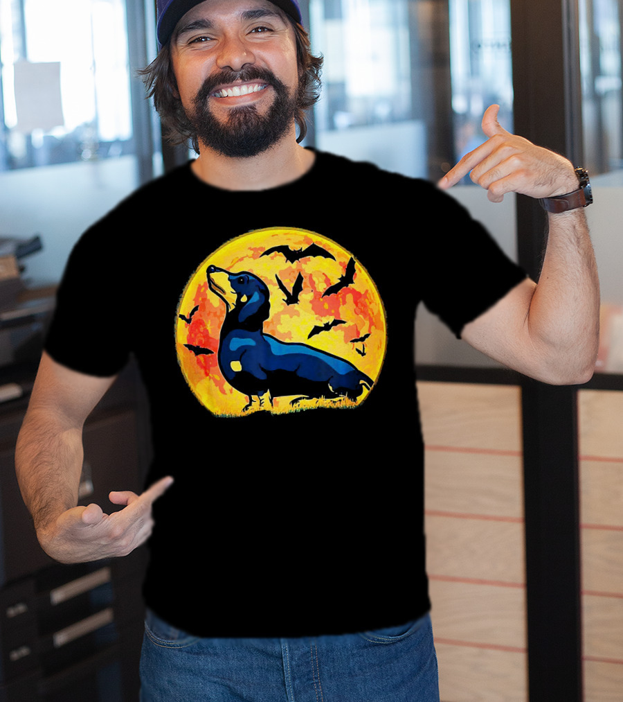 Dachshund Halloween Moon With Flying Bats T-Shirt