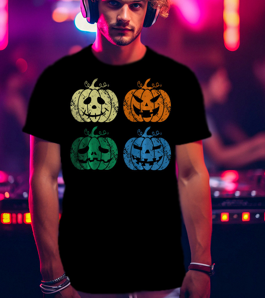 Vintage Retro Scary Pumpkin Face Halloween T-Shirt