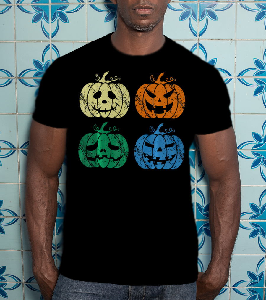 Vintage Retro Scary Pumpkin Face Halloween T-Shirt