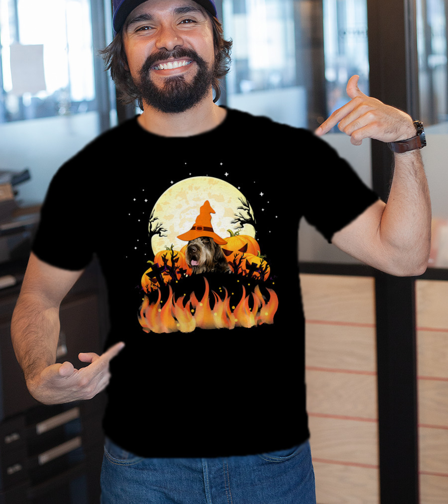 Wirehaired Pointing Griffon Dog Lovers Halloween Witch Hat Pumpkin Fire Moon T-Shirt