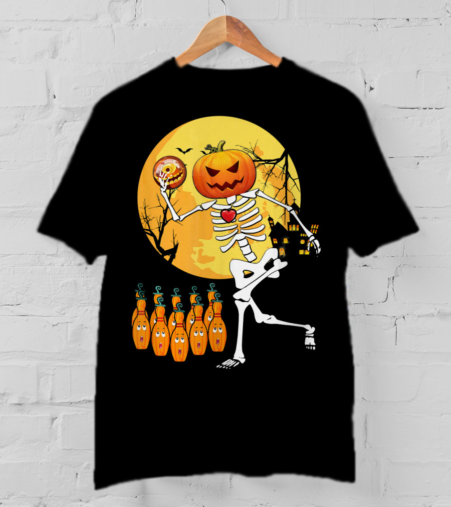 Funny Pumpkin-Headed Bowling Skeleton Halloween Dance T-Shirt