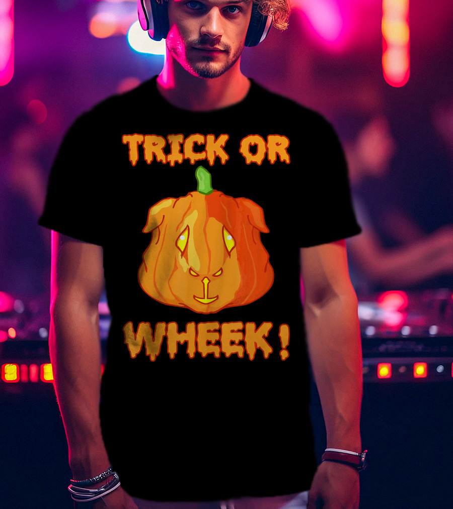 Trick Or Wheek Guinea Pig Jack O Lantern Halloween Fun T-Shirt