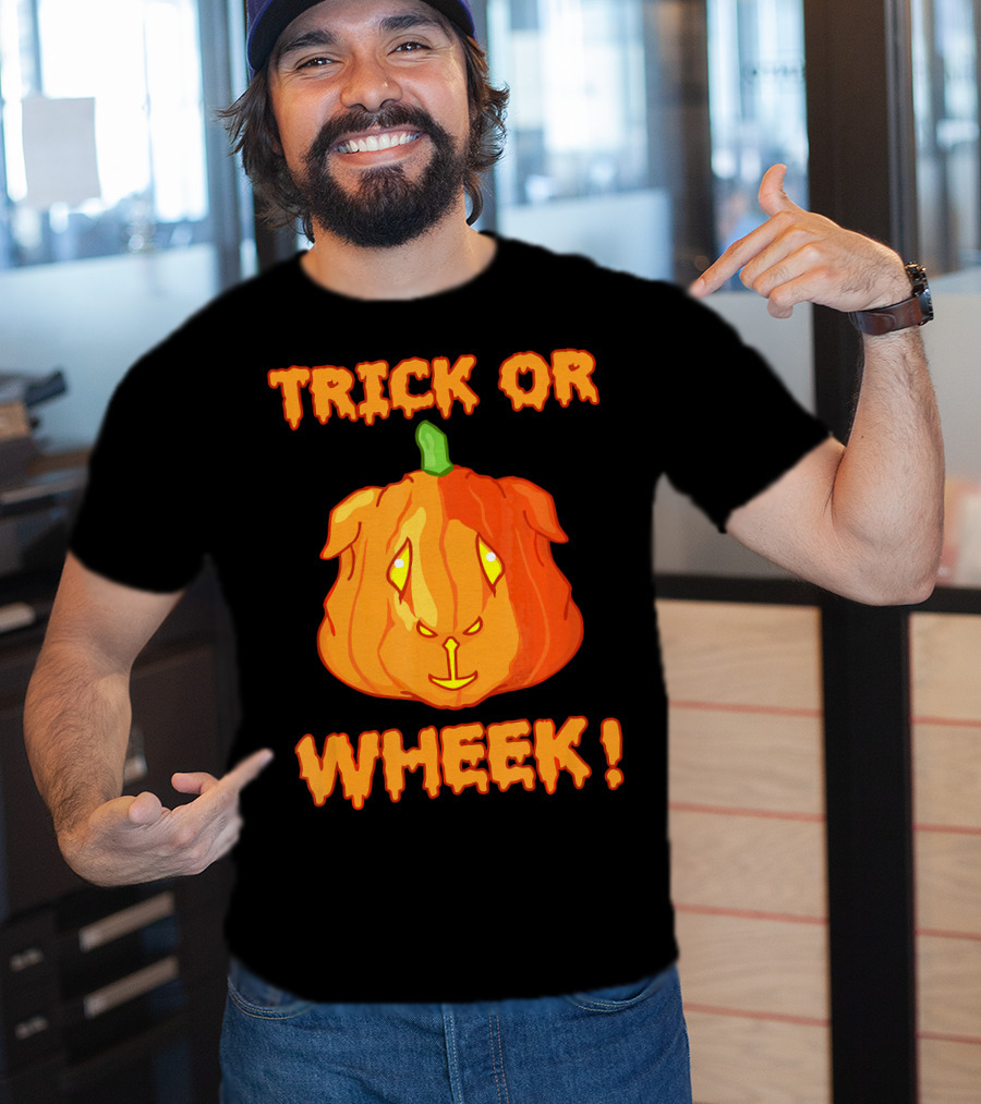Trick Or Wheek Guinea Pig Jack O Lantern Halloween Fun T-Shirt