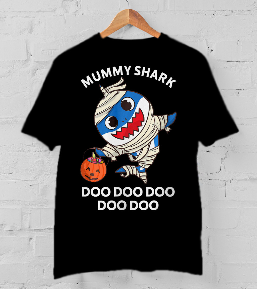 Mummy Shark Doo Doo Doo Doo Halloween Pumpkin T-Shirt