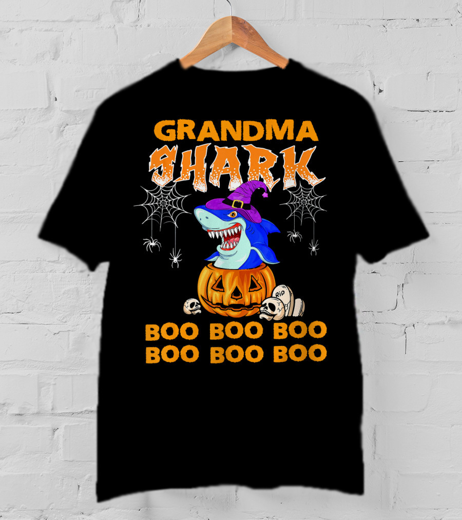 Grandma Shark Halloween Boo Boo Pumpkin Spider Webs T-Shirt