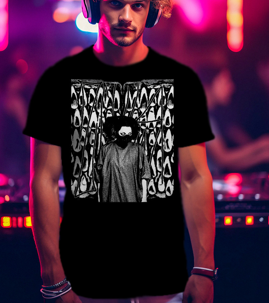Tricia Lange ZCISSOR Graphic Style Masked Figure Monochrome T-Shirt