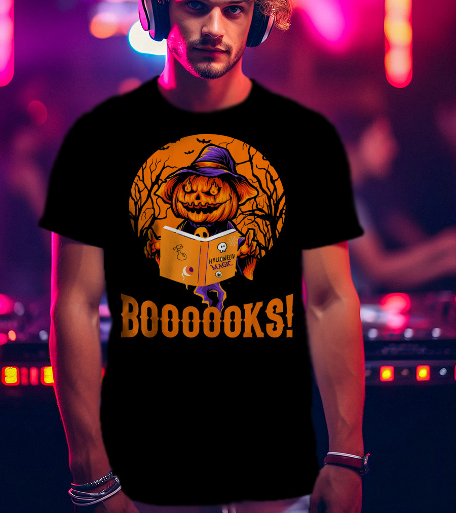BOOOOKS Halloween Magic Pumpkin Reading Spooky Trees T-Shirt