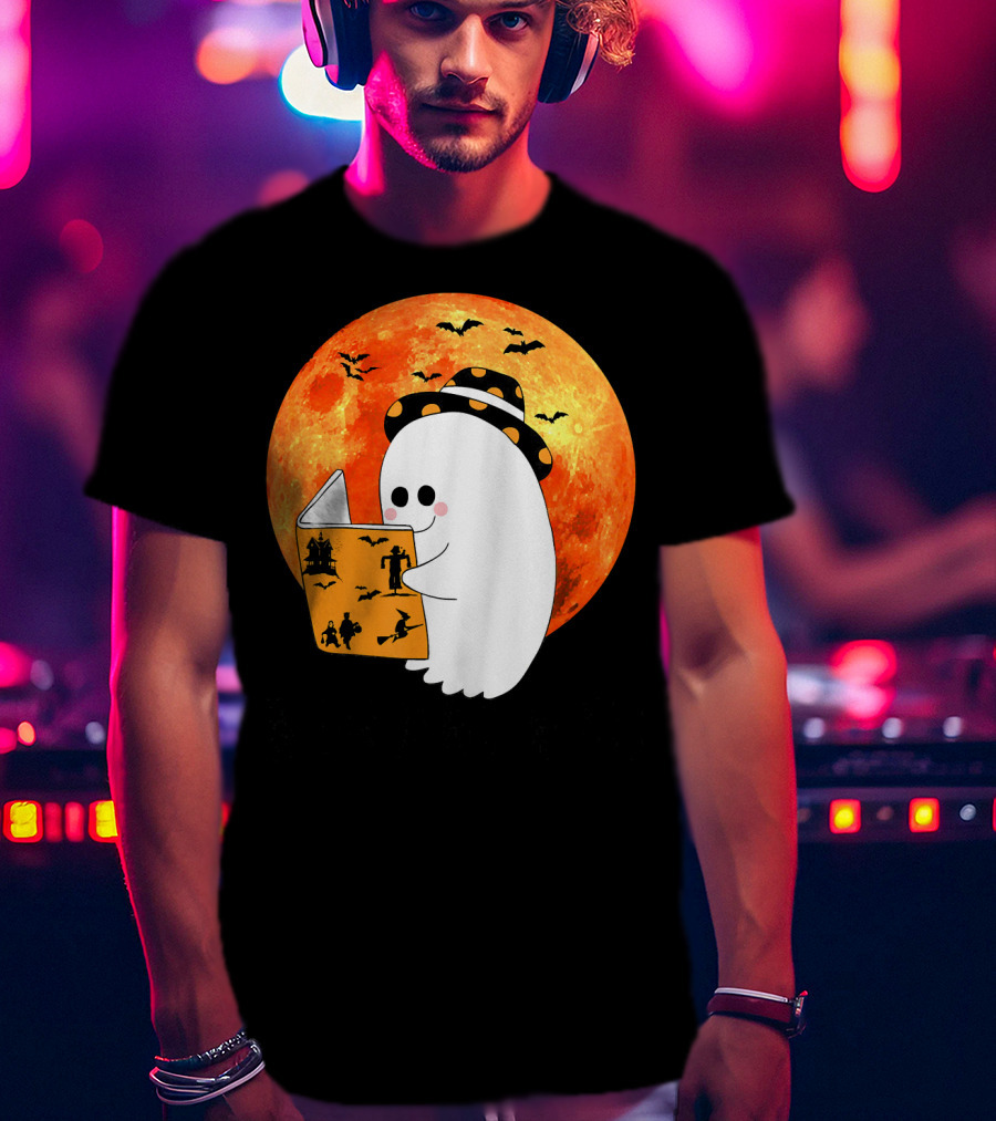 Halloween Ghost Reading Boo Books With Orange Moon And Bats T-Shirt