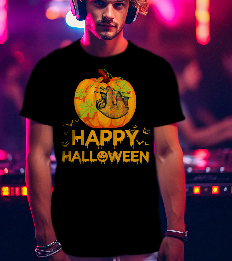 Happy Halloween Pumpkin Sloth Hanging With Bats T-Shirt