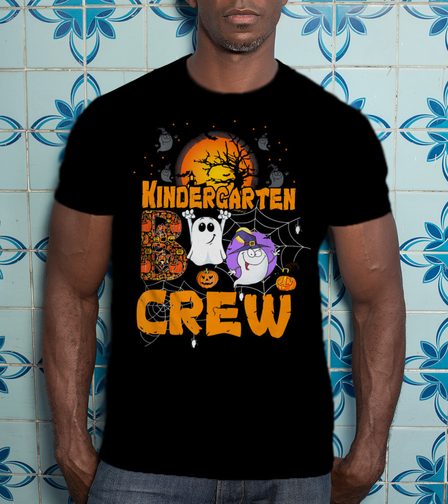 Kindergarten Boo Crew Halloween Teacher Ghosts Pumpkin Moon T-Shirt