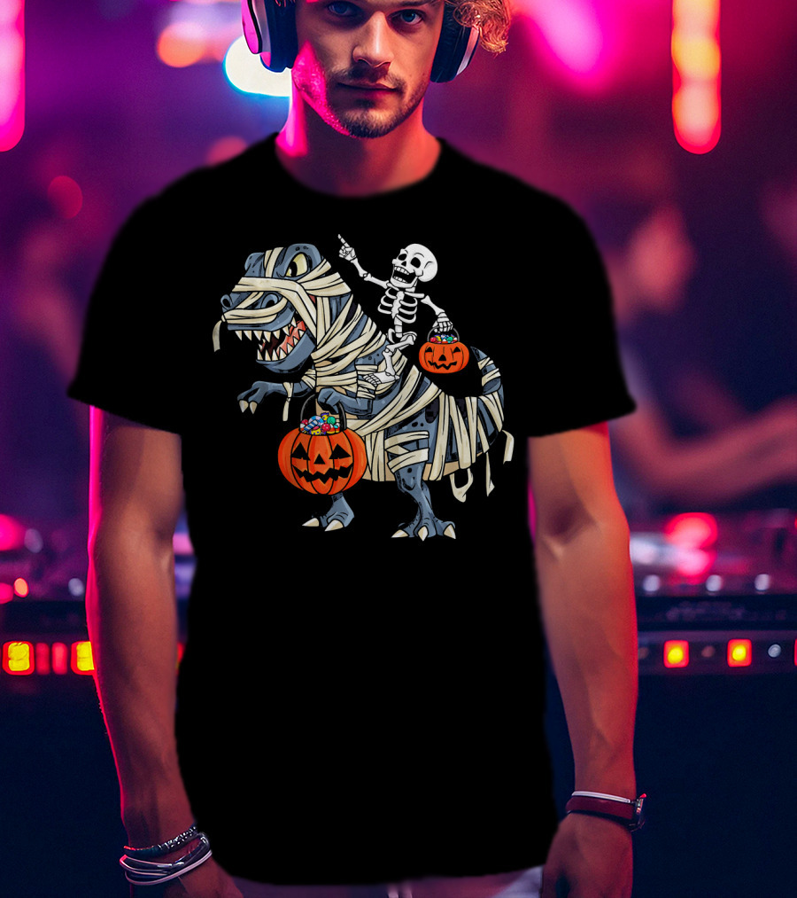 Skeleton Riding Mummy T-Rex With Pumpkin Candy Buckets Halloween Bo T-Shirt