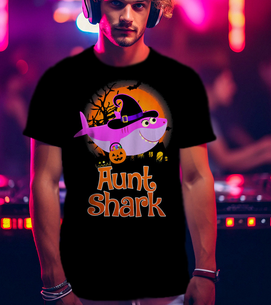 Aunt Shark Halloween Witch With Pumpkin On Orange Full Moon T-Shirt