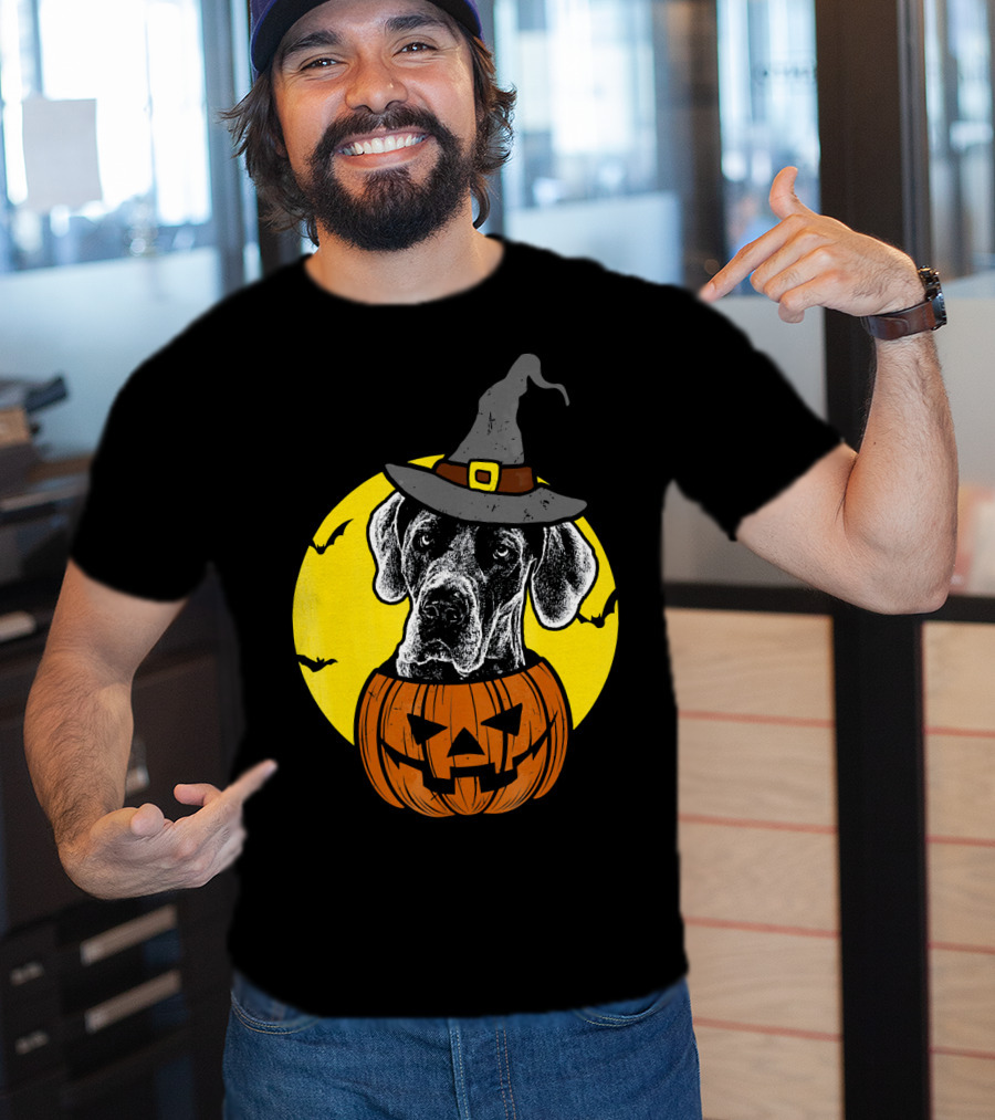 Great Dane Pumpkin Witch Halloween Scary T-Shirt