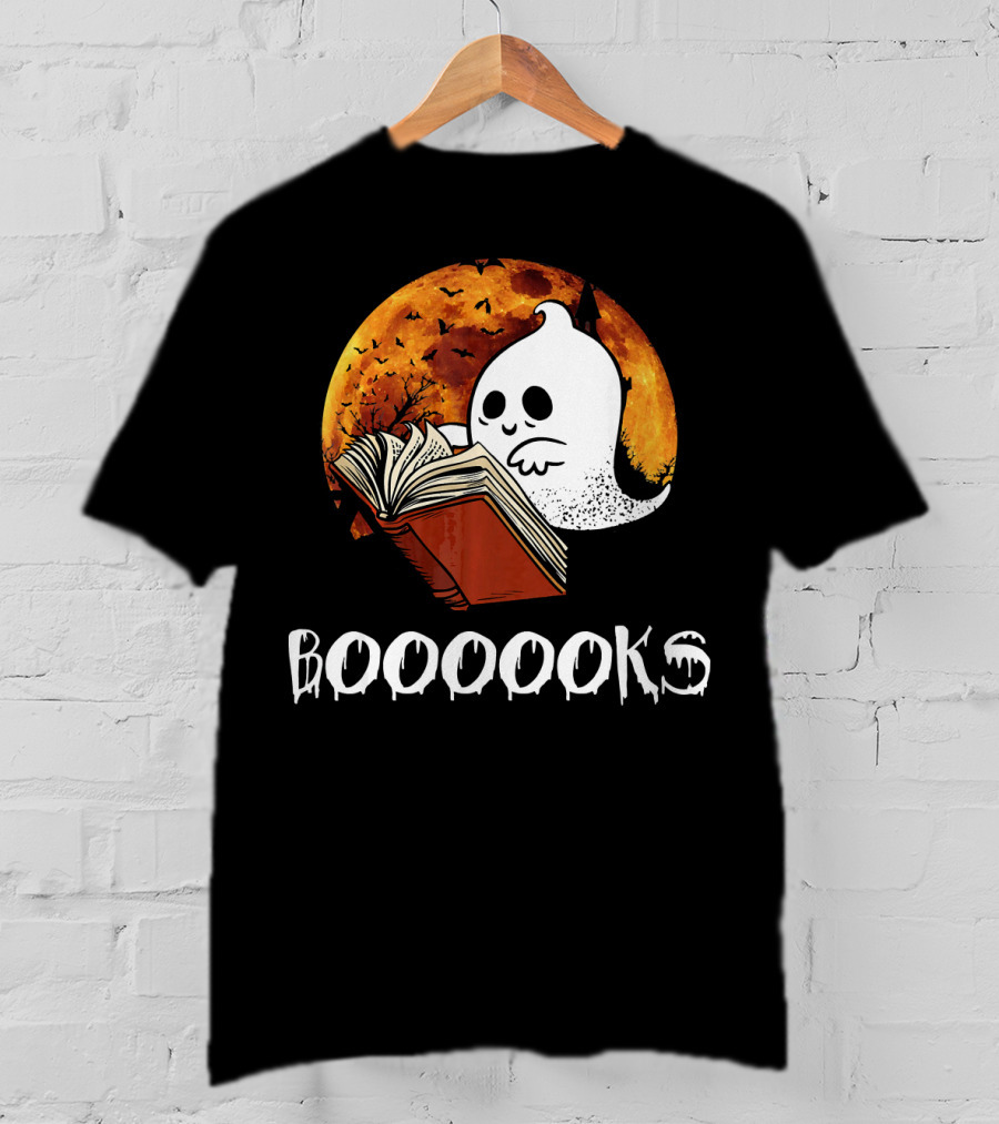 Booooooks Boo Reading Books Hall Ghost With Open Book And Moon Bats T-Shirt