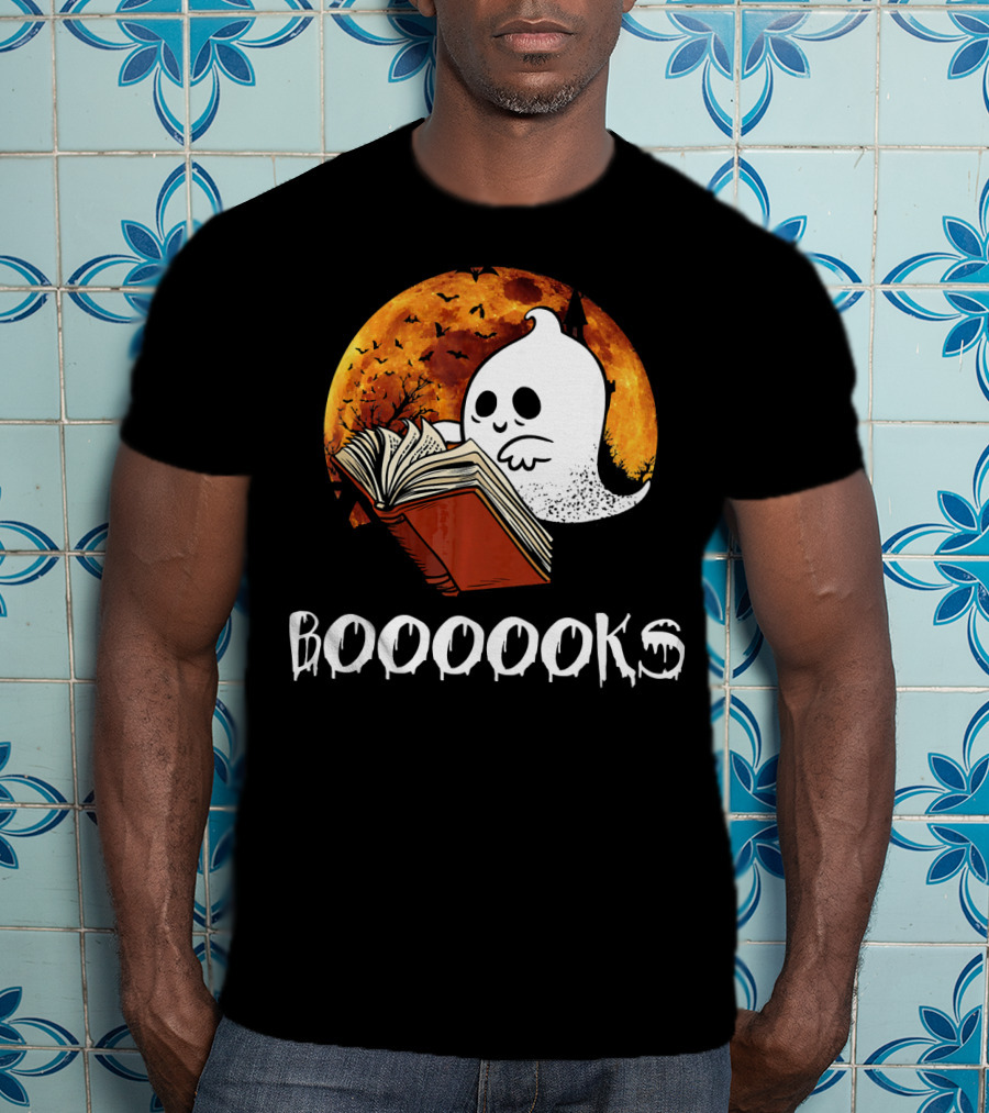 Booooooks Boo Reading Books Hall Ghost With Open Book And Moon Bats T-Shirt