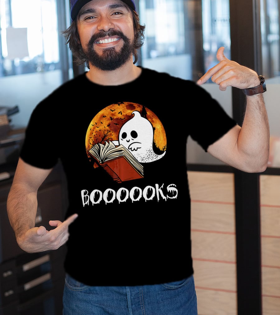 Booooooks Boo Reading Books Hall Ghost With Open Book And Moon Bats T-Shirt