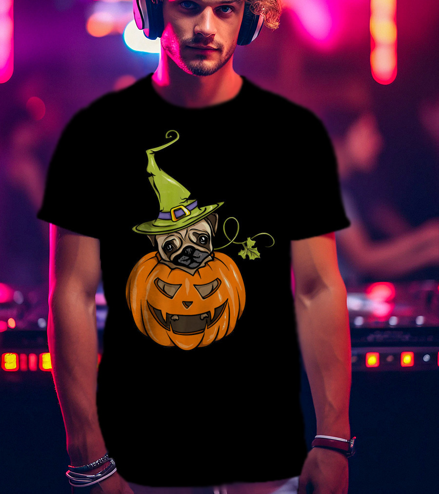 Pumpkin Pug Witch Halloween Costume Women T-Shirt