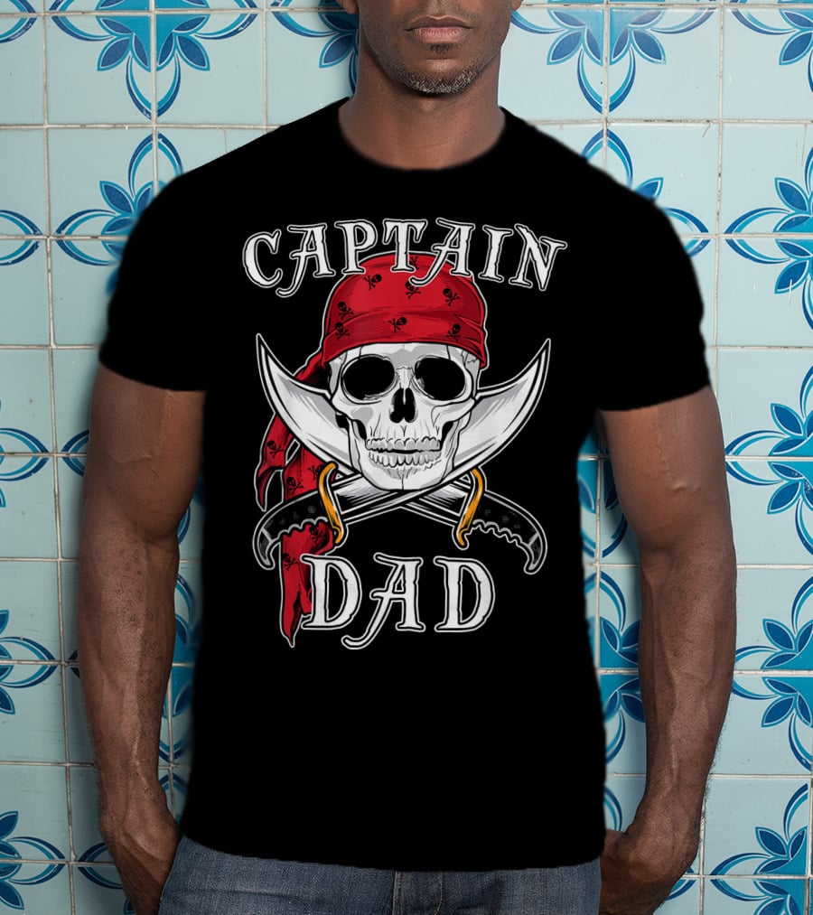 Captain Dad Funny Halloween Pirate Skull Bandana Swords T-Shirt