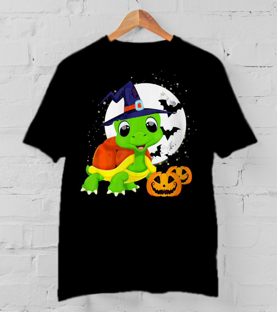 Turtle Witch Halloween Pumpkin Moon And Bats T-Shirt
