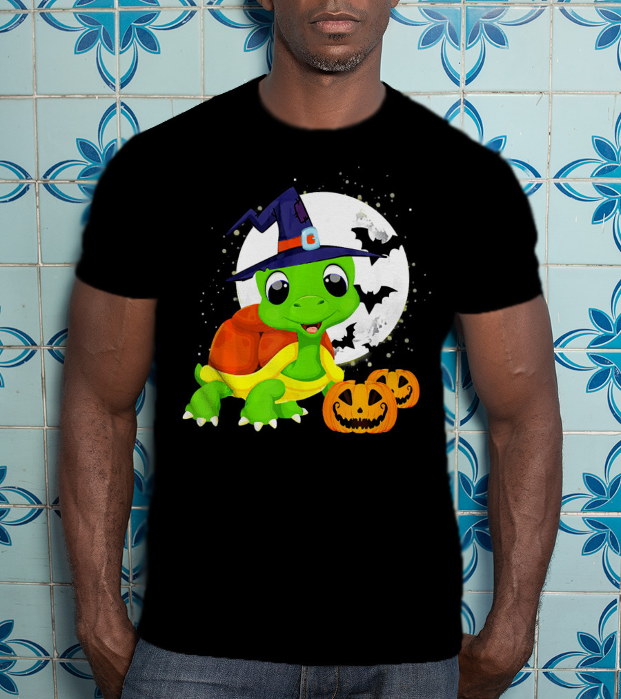 Turtle Witch Halloween Pumpkin Moon And Bats T-Shirt