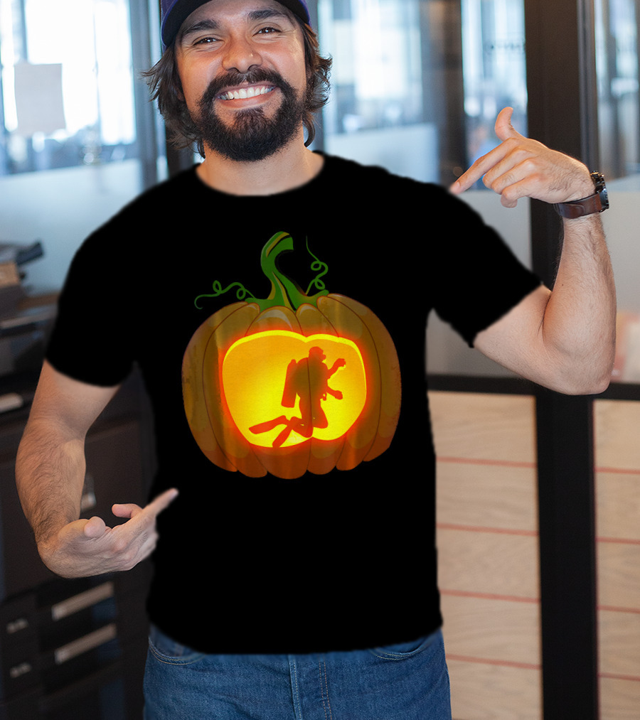 Scuba Diving Pumpkin Carving T-Shirt