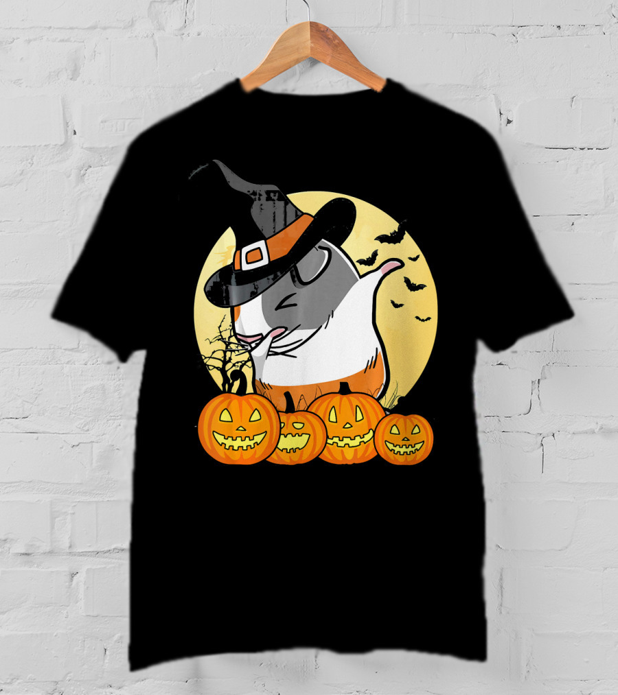 Witch Hat Dabbing Guinea Pig Halloween Pumpkins And Bats Moon Dance T-Shirt