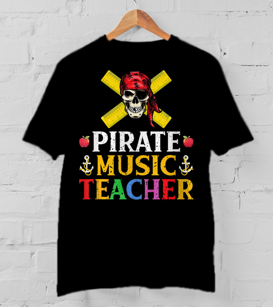 Funny Pirate Music Teacher Halloween Skull Anchors Apples Rulers T-Shirt
