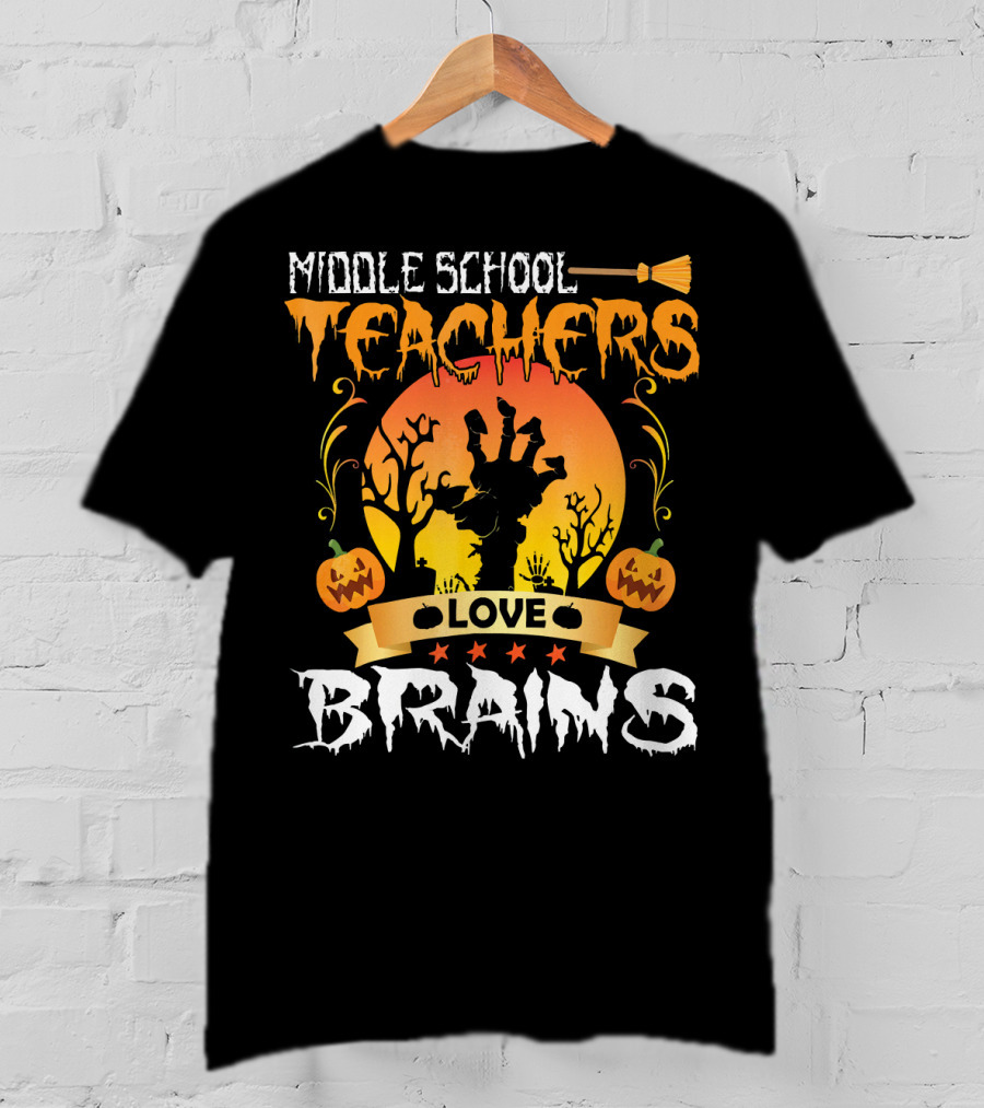 Middle School Teachers Love Brains Moon Tomb Pumpkin T-Shirt