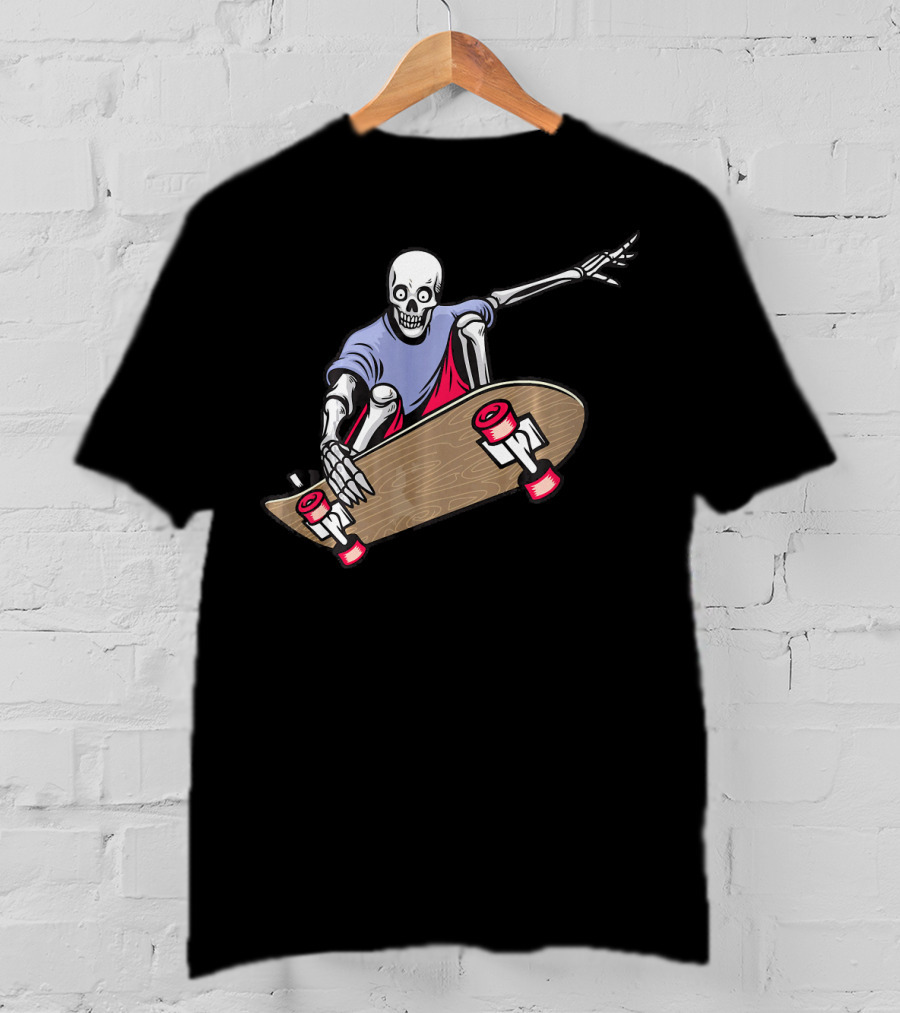 Skeleton Skateboarding Halloween Trick Airtime T-Shirt
