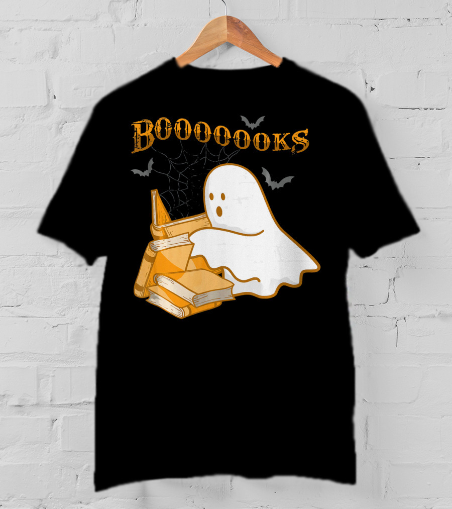 Booooooks Ghost Reading Bat Halloween Teacher T-Shirt