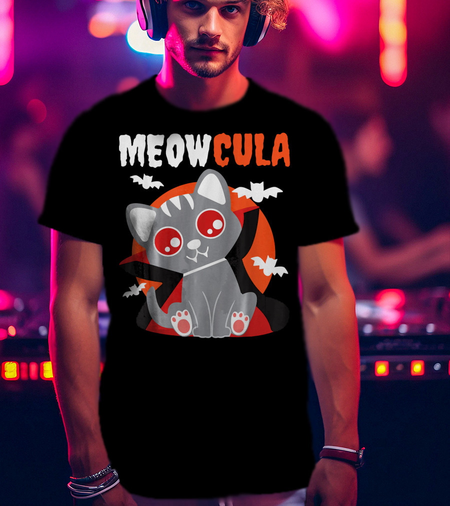 MEOWCULA Vampire Cat Halloween Dracula Bats T-Shirt