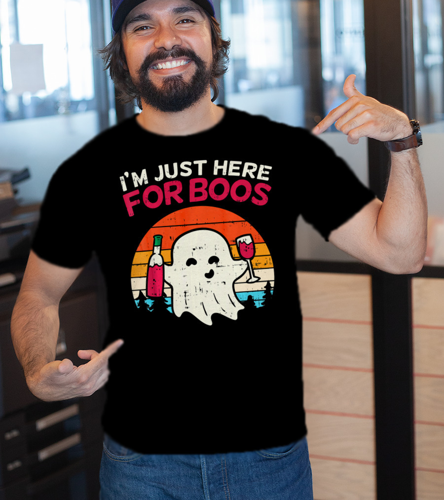 I'm Just Here For Boos Retro Ghost Wine Vintage T-Shirt