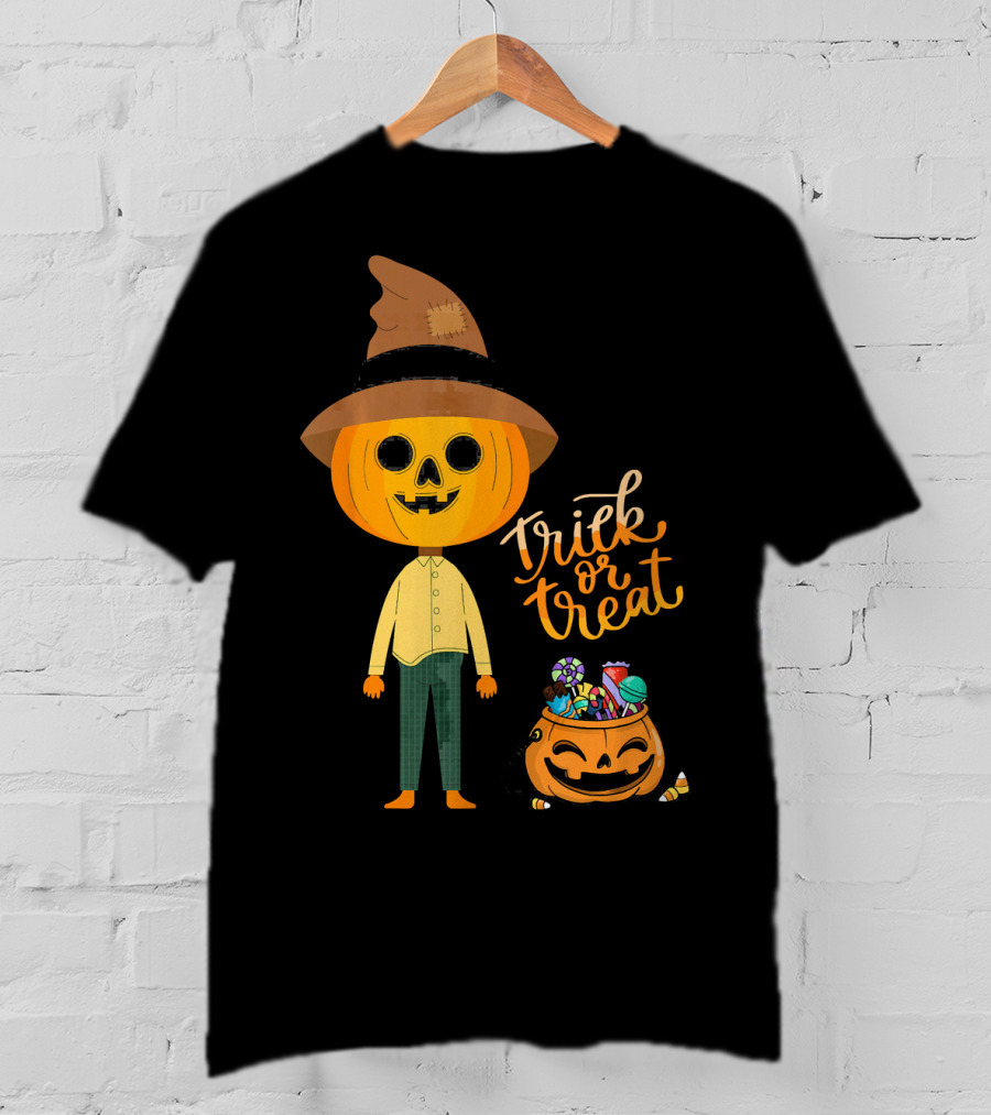 Trick Or Treat Funny Cute Halloween Pumpkin With Candy And Patchwork Hat T-Shirt