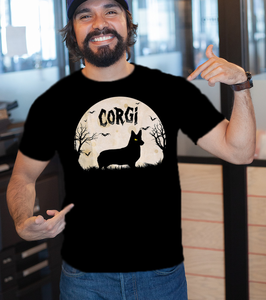 Corgi Halloween Horror Silhouette With Moon And Bats T-Shirt