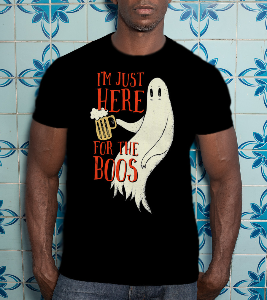 I'm Just Here For The Boos Ghost Holding Beer T-Shirt