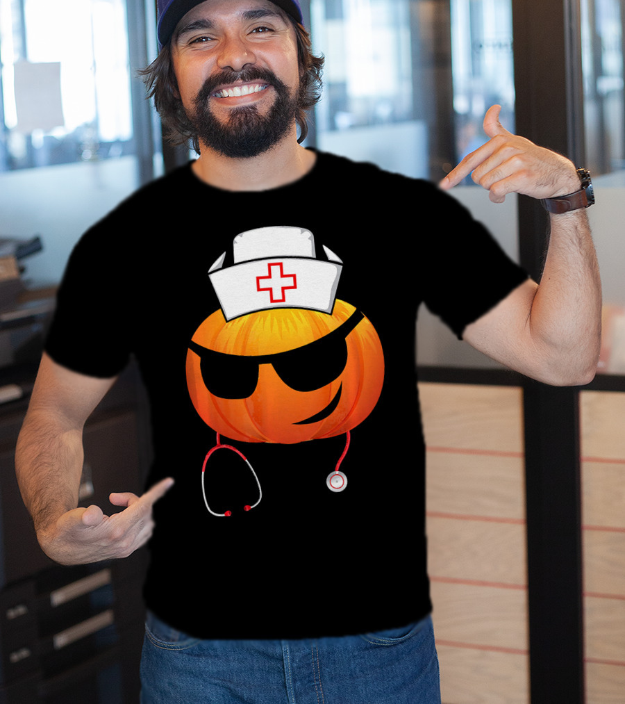 Smiling Pumpkin Nurse Emoji With Stethoscope Halloween T-Shirt