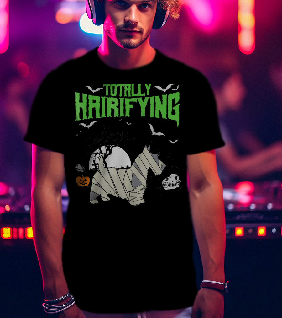 Totally Hairifying Frightening Mummy Sco Halloween Scene T-Shirt