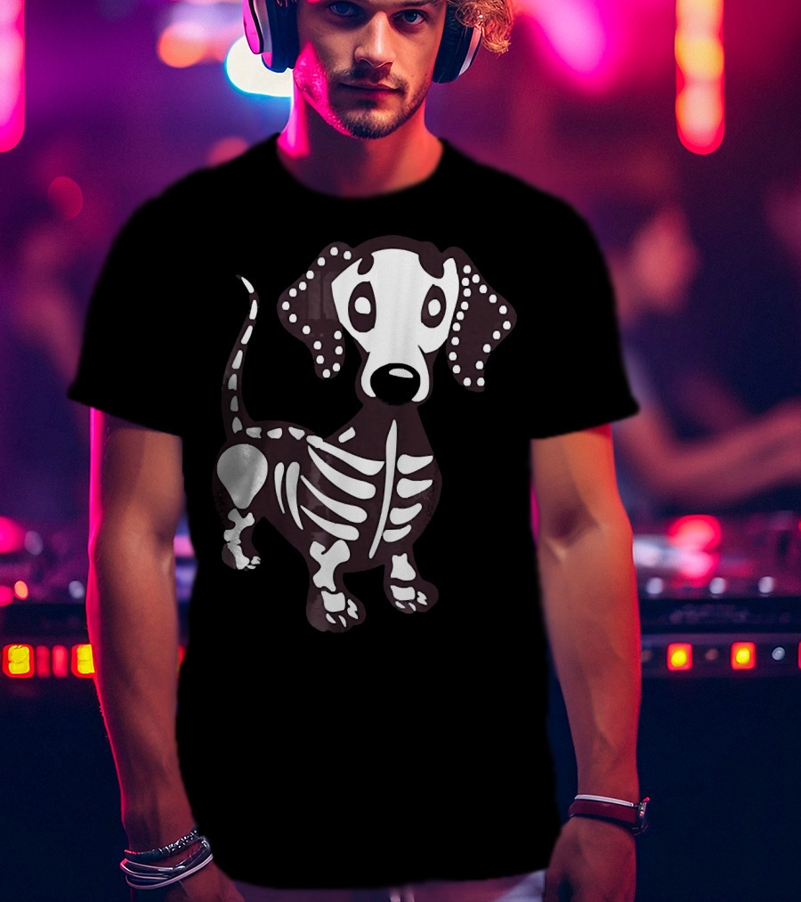 Dachshund Skeleton Skull Creepy Canine Bone T-Shirt