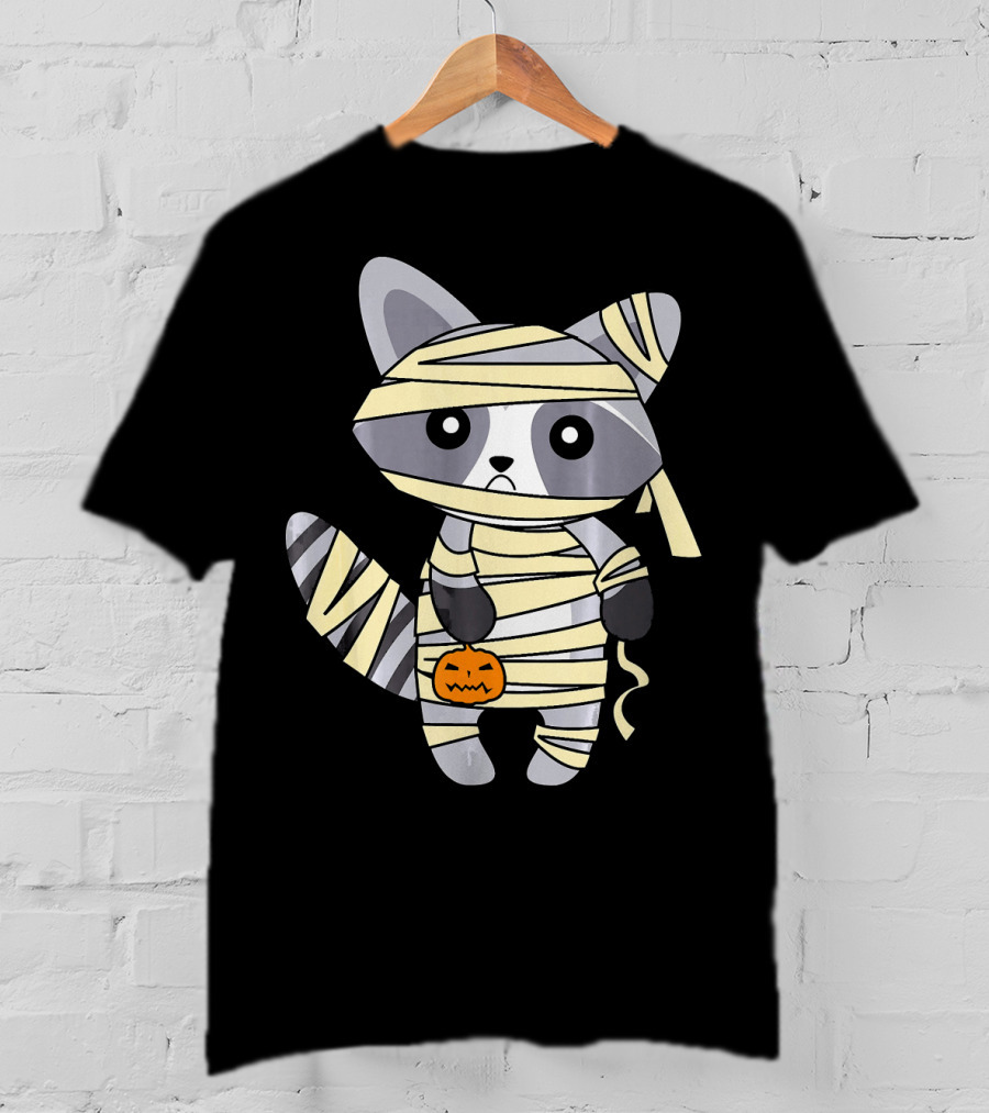 Mummy Raccoon Halloween With Jack-O'-Lantern T-Shirt